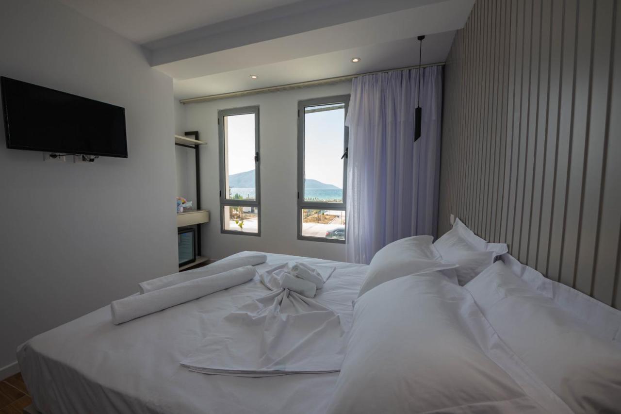 Hesperus Hotel Vlore Exterior photo